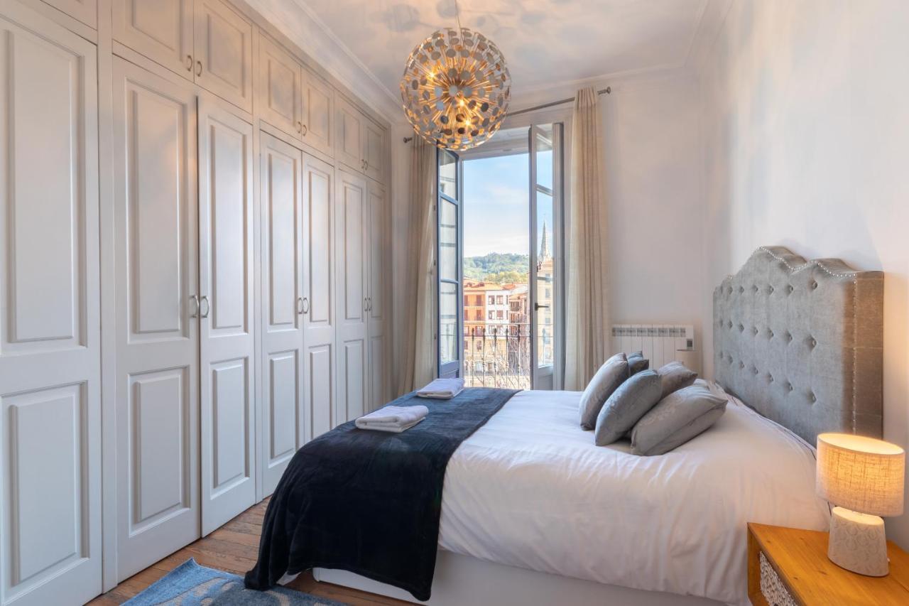 Confort Y Diseno Con Vistas Al Casco Viejo بلباو المظهر الخارجي الصورة